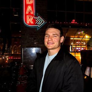 Meet your Posher, Hunter